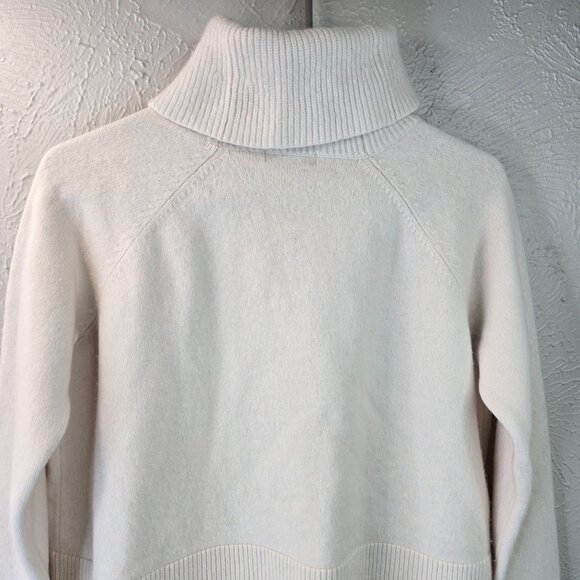 Athleta Alpine Turtleneck Sweater Wool Cashmere S White Minimalist Preppy Top - Picture 7 of 11